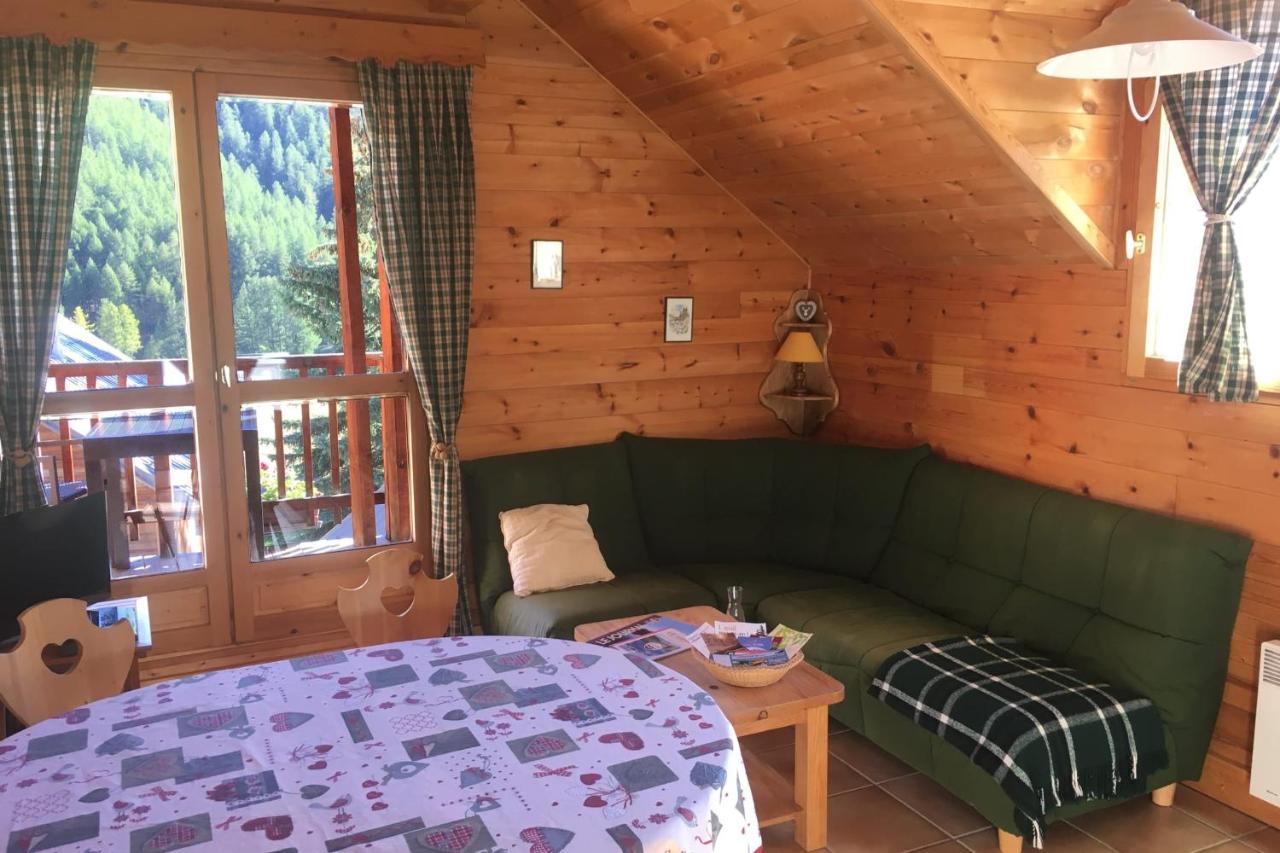 Le Cubet Hameau Des Chazals Nevache Hautes Alpes Buitenkant foto